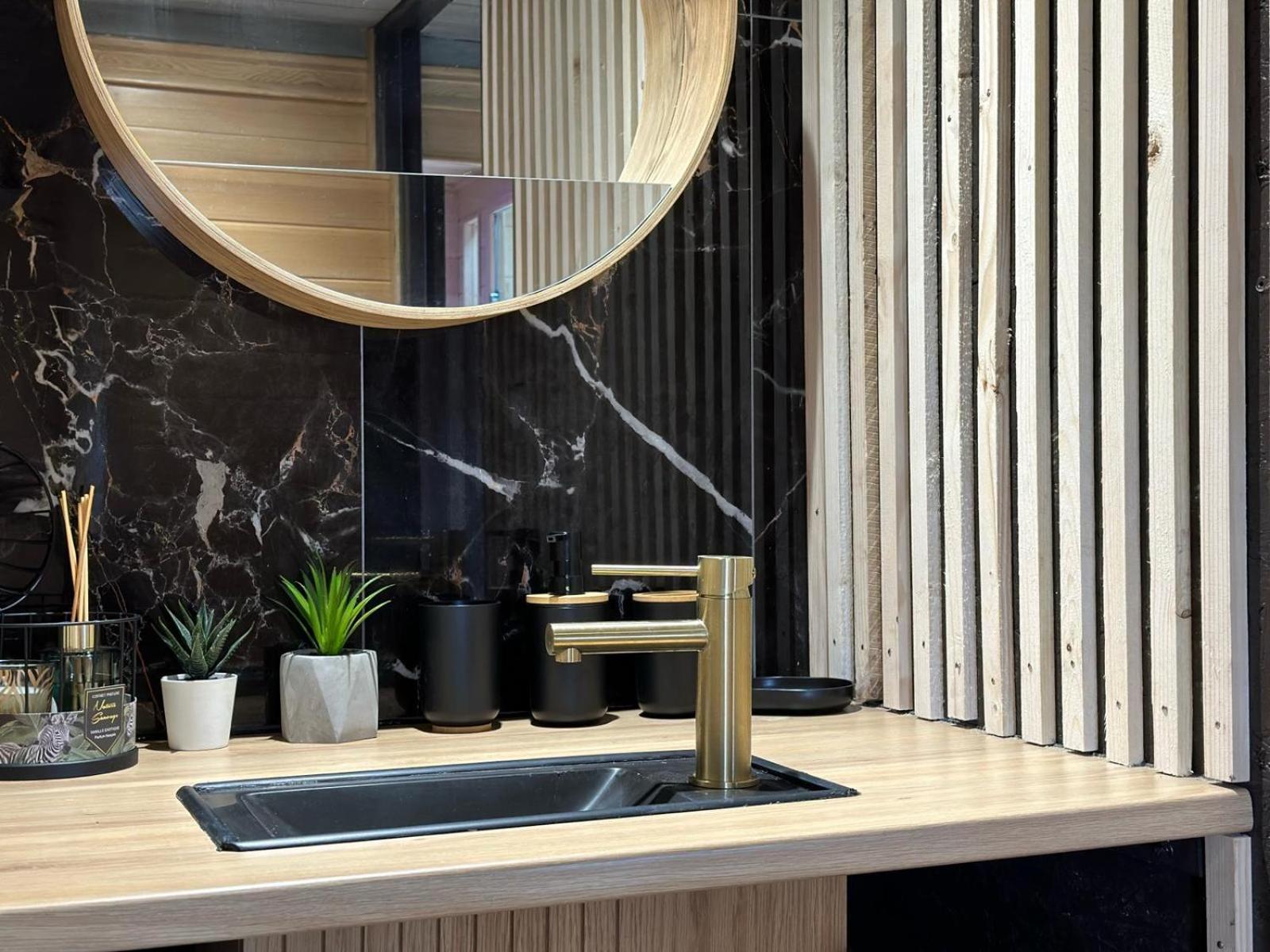 La Cabane D'Emma Spa&Sauna Prive Bannalec Εξωτερικό φωτογραφία