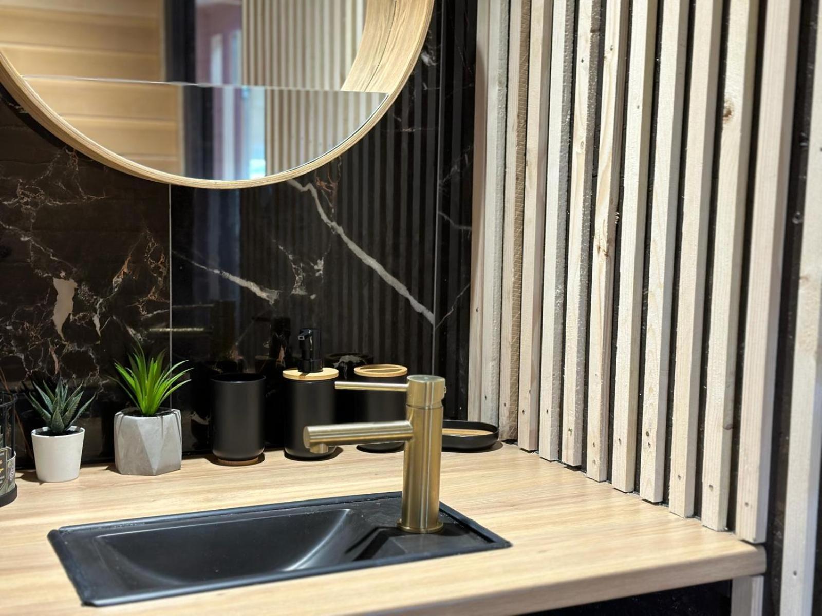 La Cabane D'Emma Spa&Sauna Prive Bannalec Εξωτερικό φωτογραφία